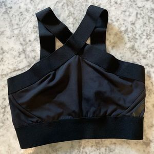 Heroine Sport Crossover Sports Bra (branded)